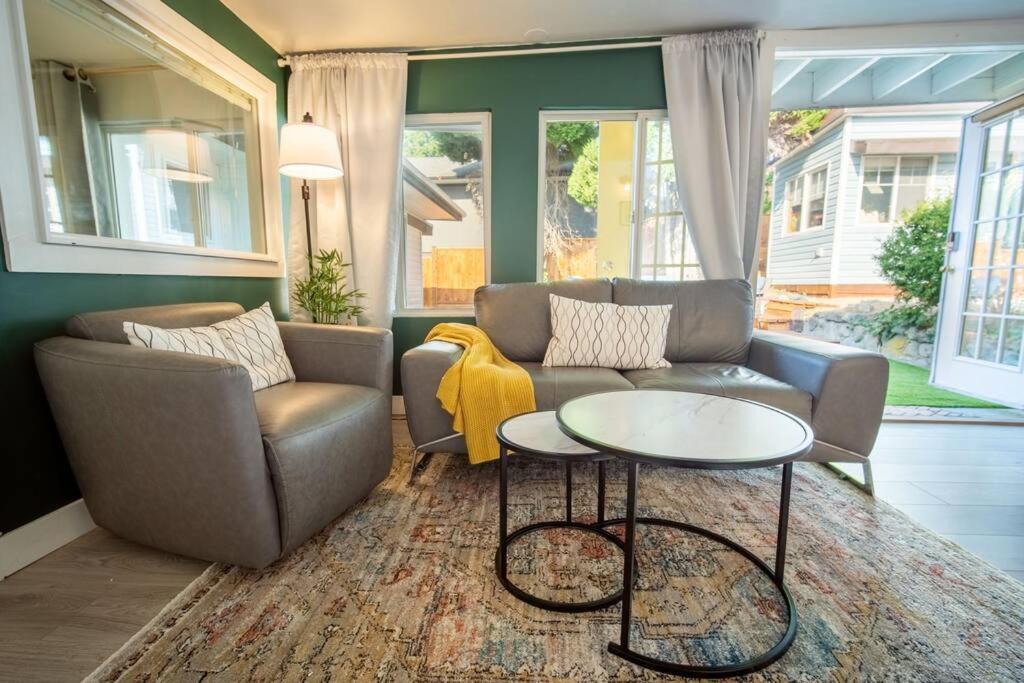 King Garden Suite/20 Mins To Dwntwn Vancouvr/Petok Норт-Ванкувер Екстер'єр фото